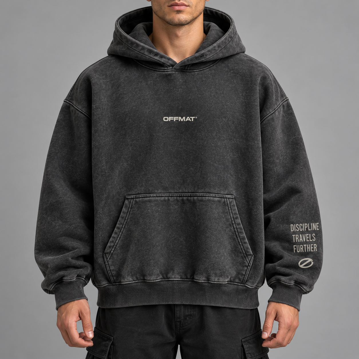 Sudadera OFFMAT Discipline gris con capucha y estampado en la manga